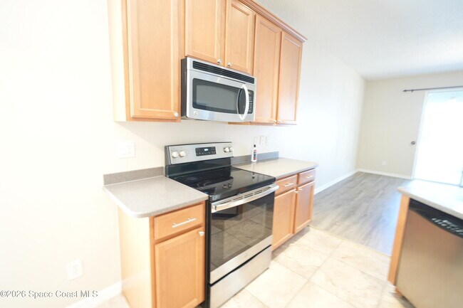 Building Photo - 3882 Manitoba Way