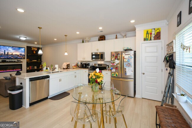 Building Photo - 2610 Ravencliff Dr