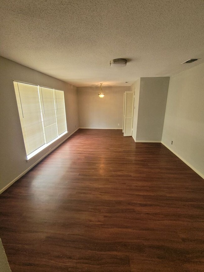 Building Photo - Location....Location....Location....