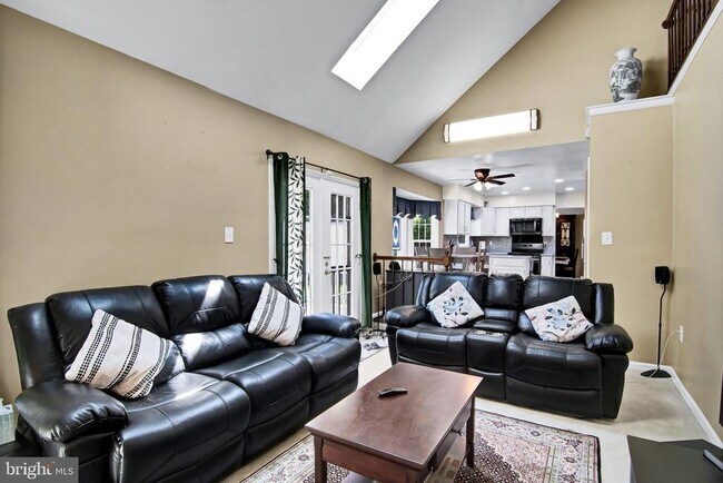 Building Photo - 3289 Kinross Cir