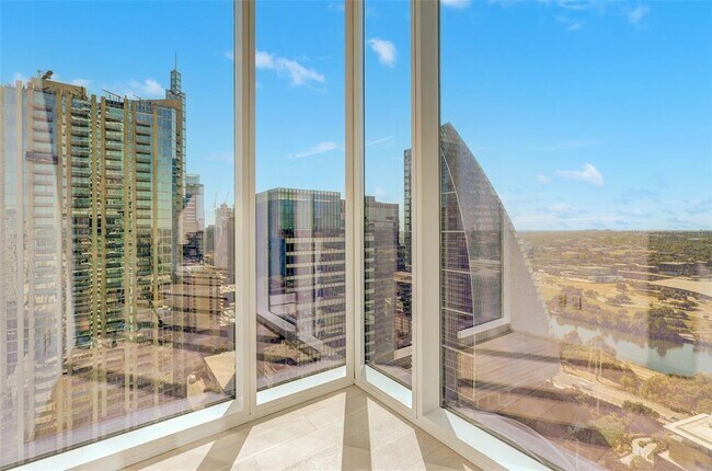 Building Photo - 301 West Ave