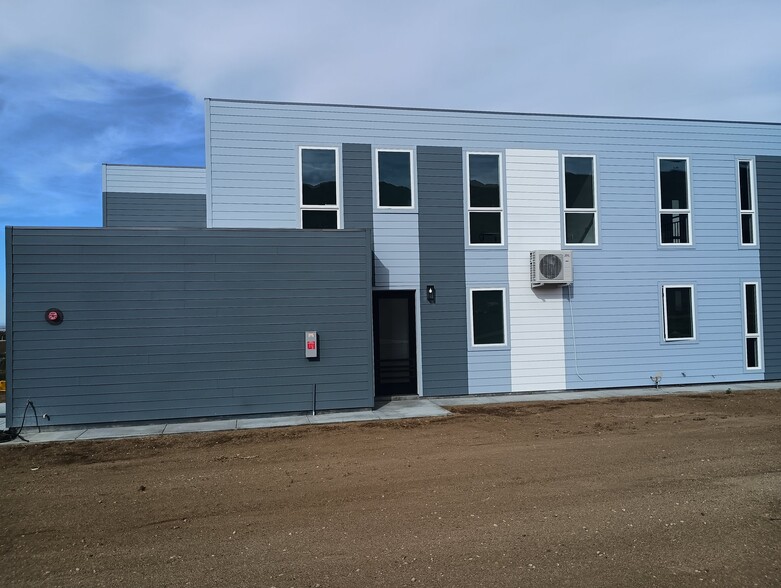 Building Photo - 36635 El Camino Dr
