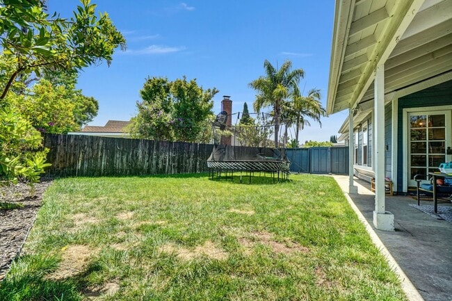 Building Photo - 14501 Wesfall Rd., Tustin CA 92780 5 BR, 3...