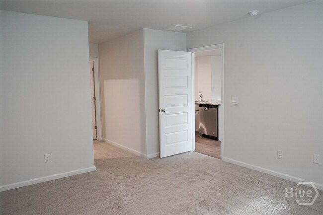 Building Photo - 423 Coconut Dr