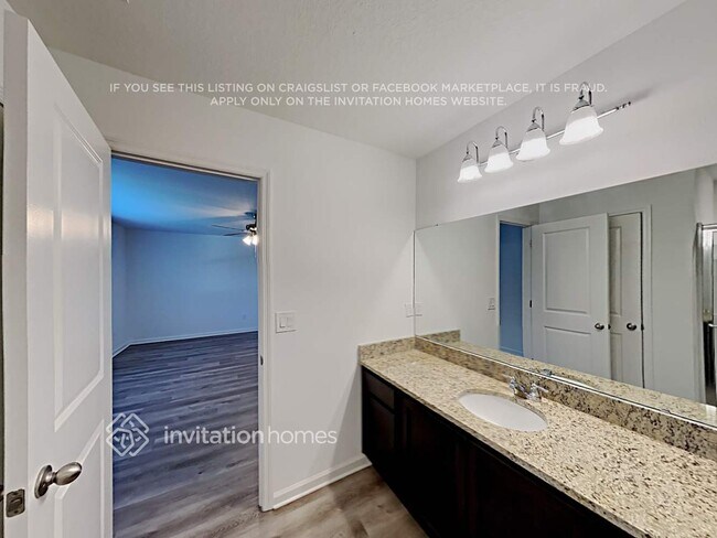 Building Photo - 35209 Daisy Meadow Loop