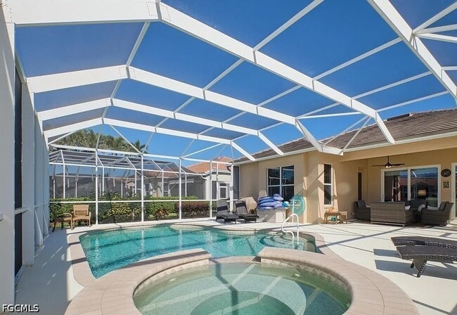 Building Photo - 16320 Willowcrest Way