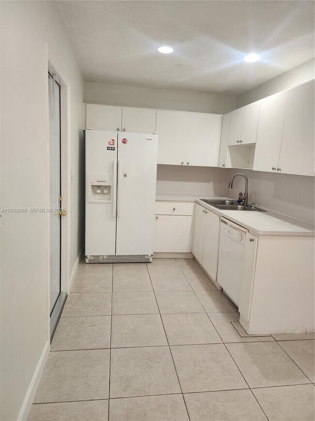 Building Photo - 4447 NW 169th Terrace