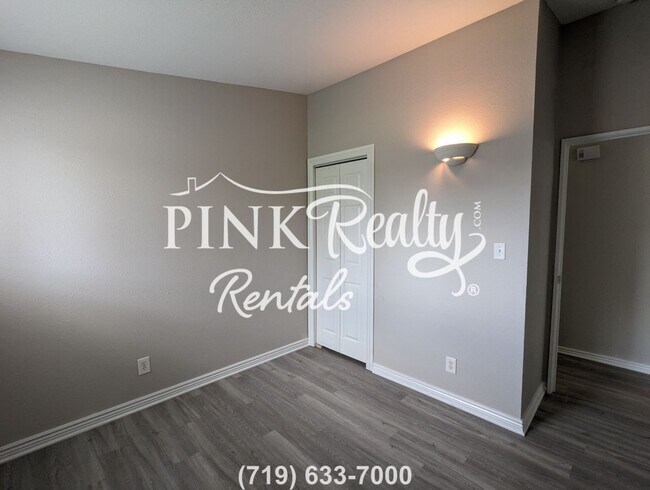 Building Photo - 123 Amherst St