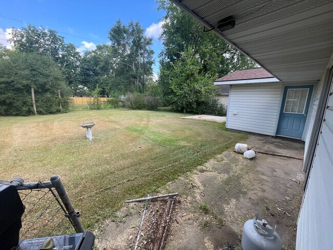 Building Photo - 660 Enfield Ln, Beaumont, TX 77706
