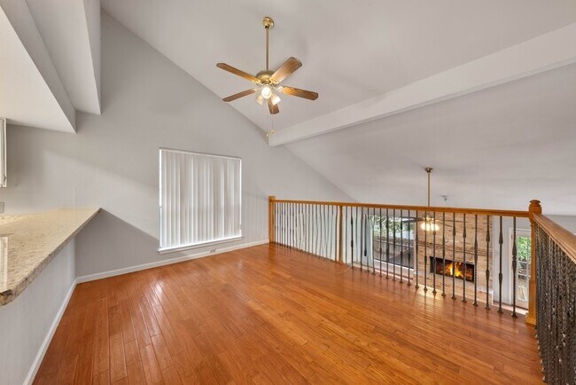 Building Photo - Stylish 3-Bed Home with Pool Access, Fenced Yard, and Garage — North Hills Village, San Antonio
