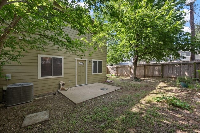 Building Photo - 1720 Constantino Cir