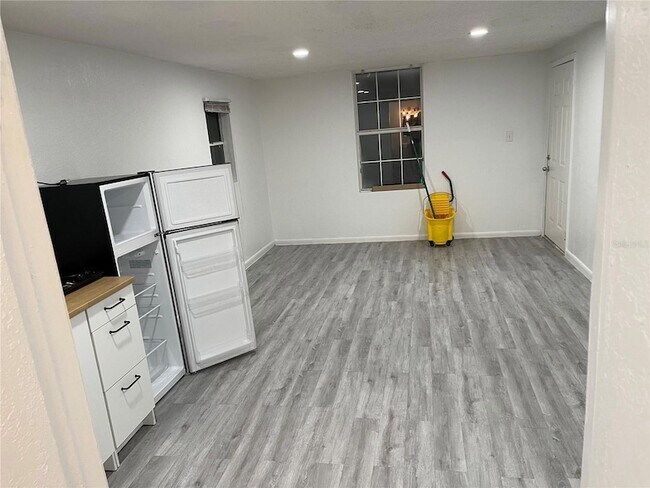 Building Photo - 1735 Moose Dr