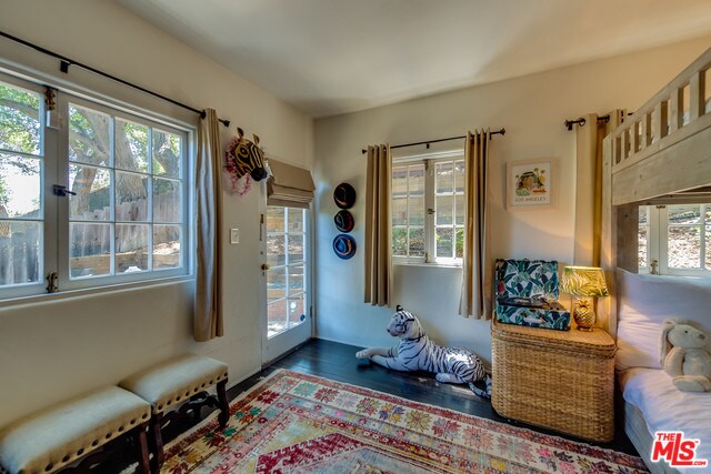 Building Photo - 8900 Hollywood Hills Rd