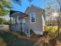 Building Photo - 2 Bed 1 Bath Apartment In Loch Sheldrake