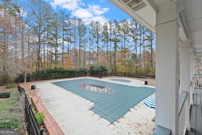 Building Photo - 16 Valleyside Dr