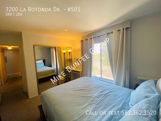 Building Photo - 3200 La Rotonda Dr