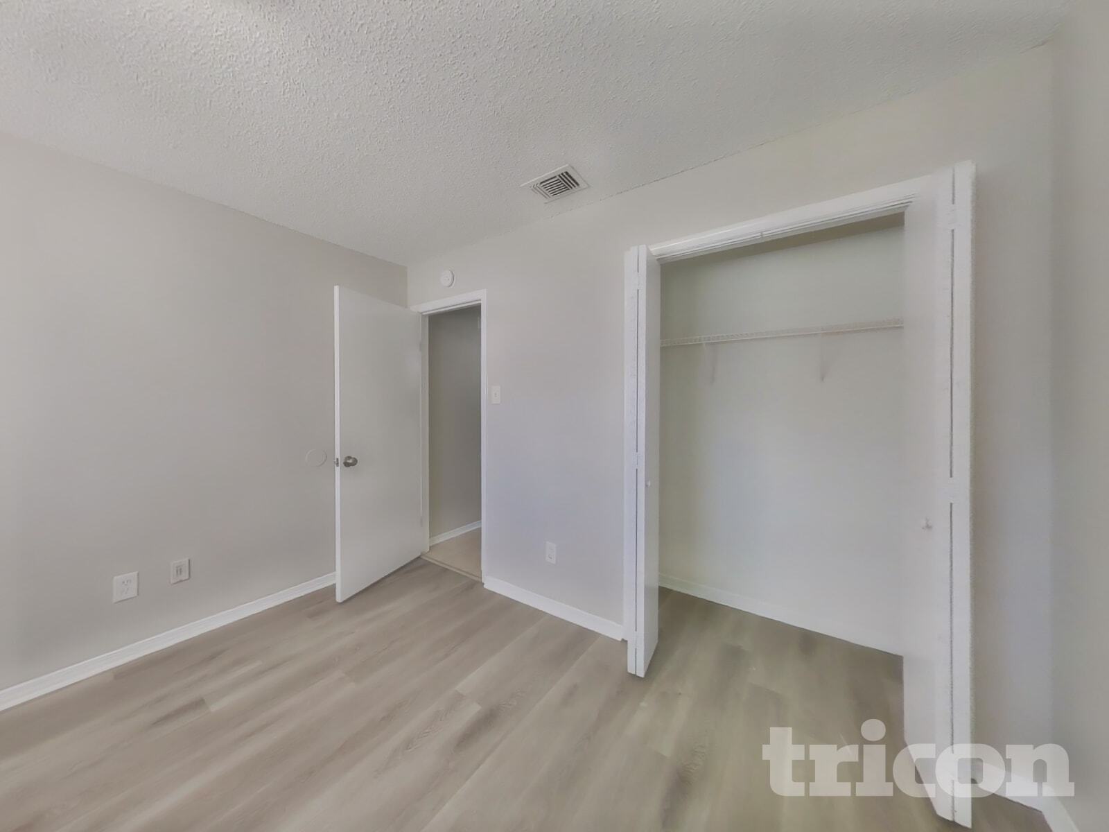 Building Photo - 20118 Misty Pines Dr