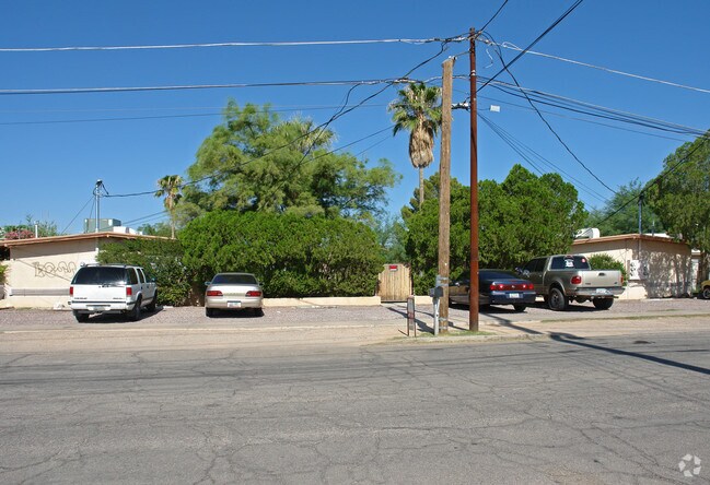 Primary Photo - Belmar Apartments