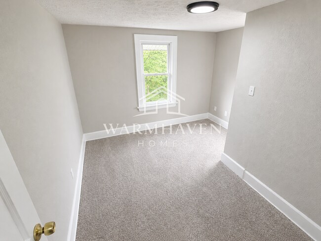Building Photo - 1318 Arnold Ave