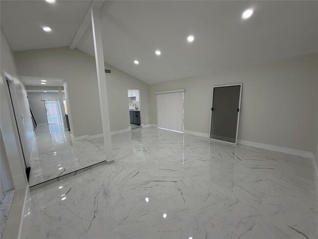 Building Photo - 1360 NW 94th Ave