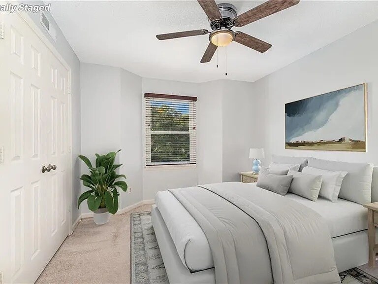 Building Photo - 3701 Cotswold Ter