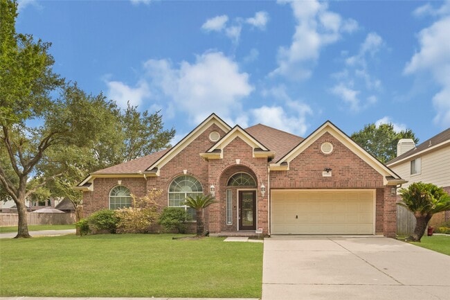Building Photo - 17703 Riata Lk Dr