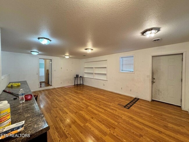 Building Photo - 5521 S York Hwy