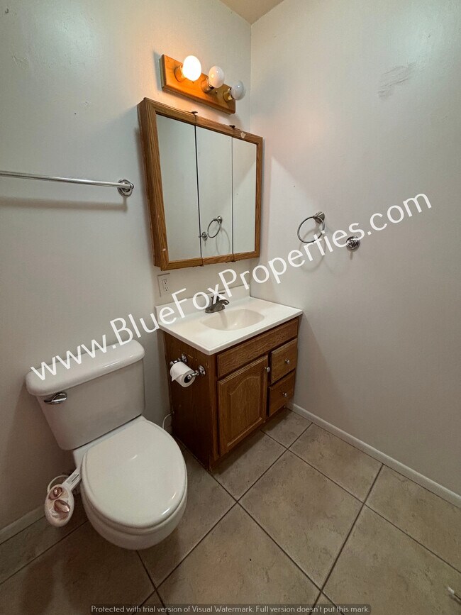 Building Photo - 8255 E Koralee Pl