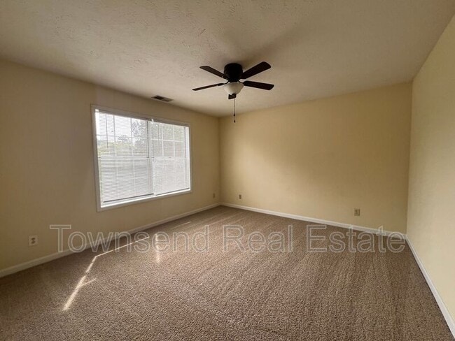 Building Photo - 2705 Preston Woods Ln