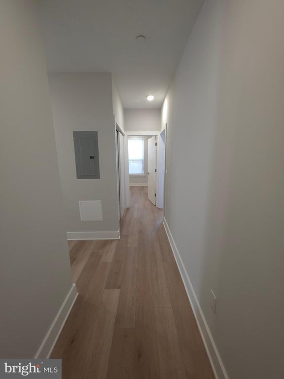 Building Photo - 3503 Midvale Ave