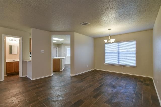 Building Photo - 2106 Delaford Dr