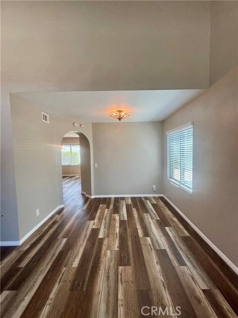 Building Photo - 5 Falcon Crest Ln