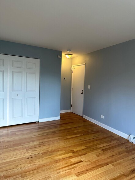 Building Photo - 4920 Mulford St