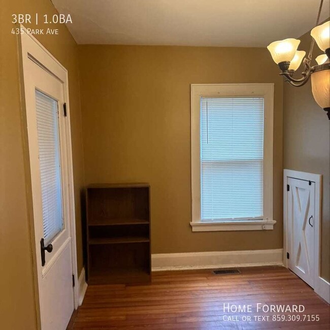 Building Photo - 435 Park Ave