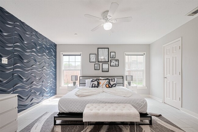 Building Photo - 5114 Grantwood St