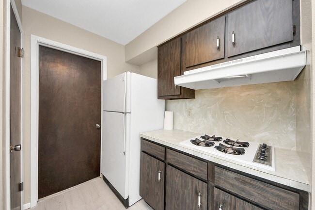 Building Photo - 1307 Glen Echo Dr