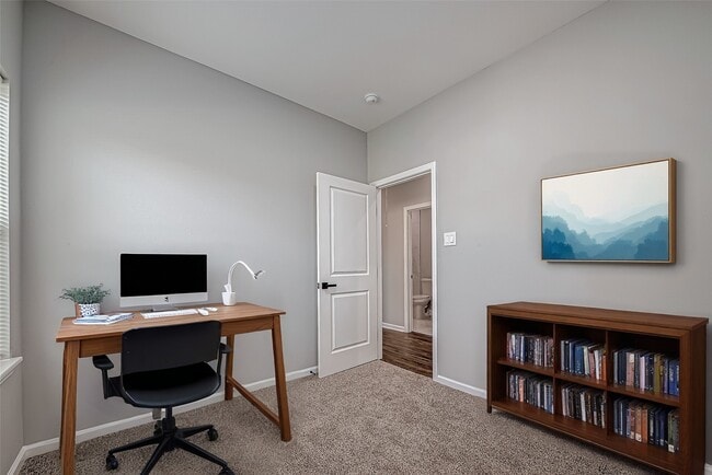 Building Photo - 7234 St Augustine St