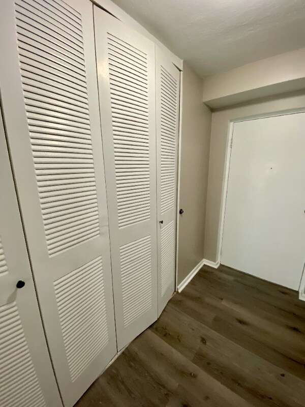 Building Photo - 200 Mountain Ave