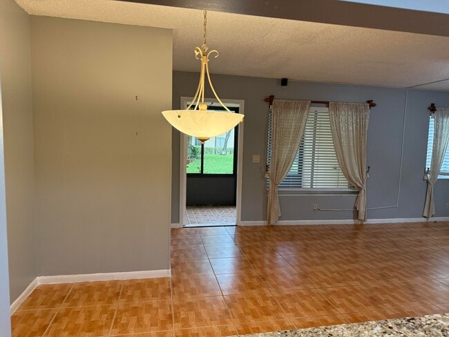 Building Photo - 4723 Sable Pine Cir