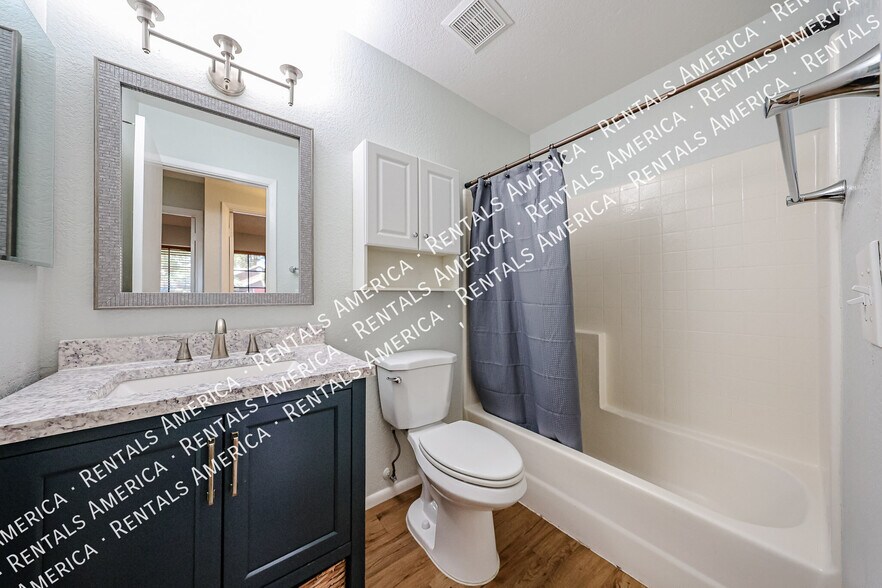 Building Photo - 3103 E Villa Rita Dr