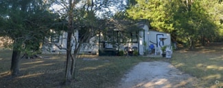 Building Photo - 124 Emmons Dr