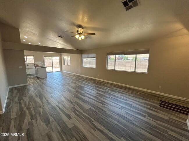 Building Photo - 21617 N 30th Ave