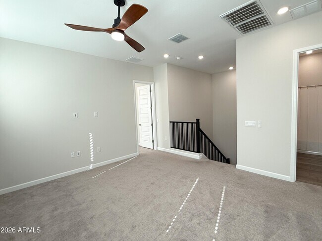 Building Photo - 17050 N 50th Pl