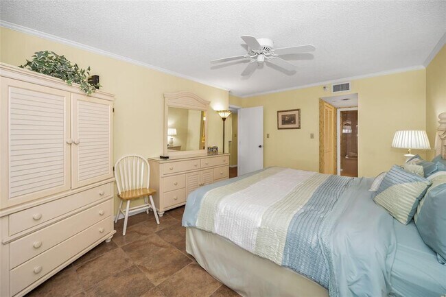 Building Photo - 1340 Gulf Blvd