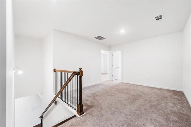 Building Photo - 7822 Canterbury Ct