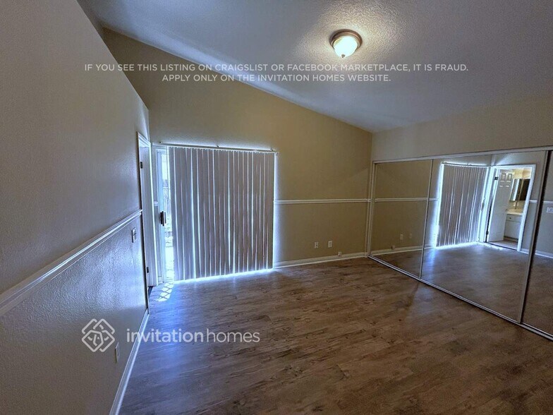 Building Photo - 12771 Tehama Cir