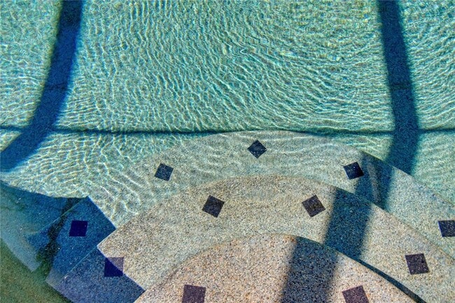 Building Photo - 110 Portofino Dr