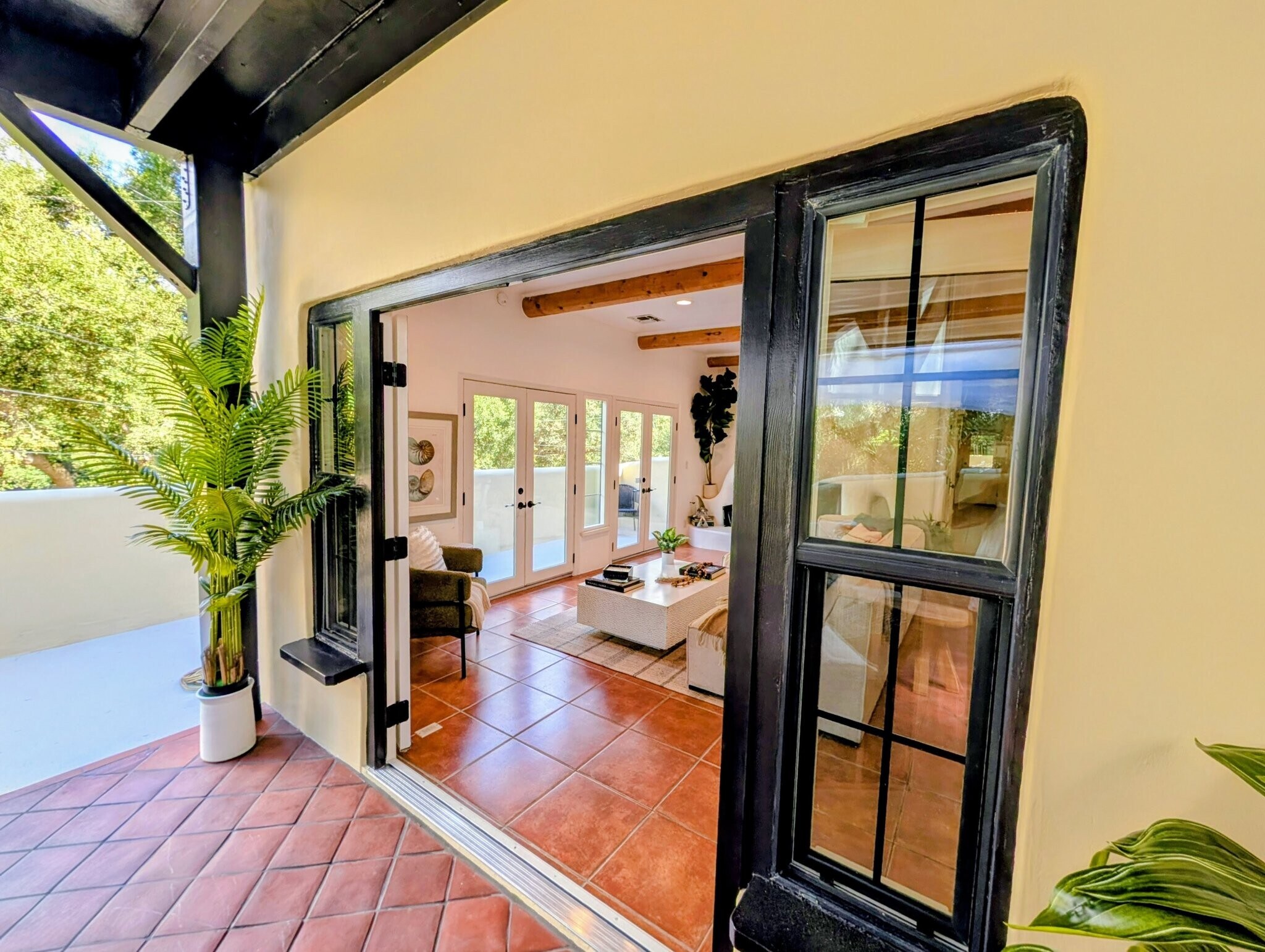 Building Photo - 25648 Timpangos Dr