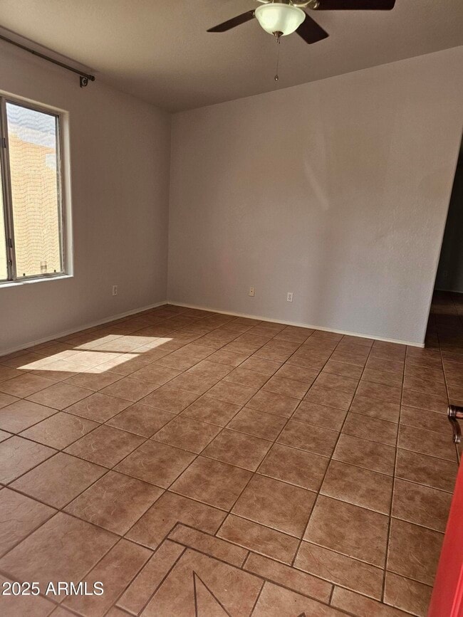 Building Photo - 111 Arrowhead Dr