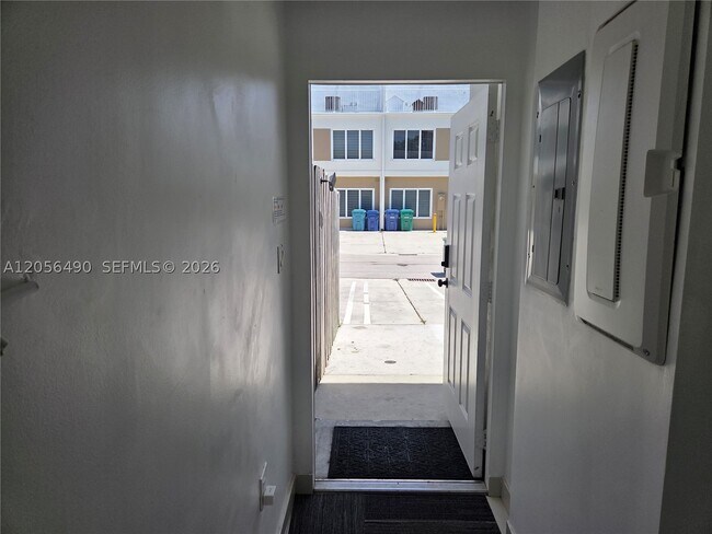 Building Photo - 13932 SW 259th Way